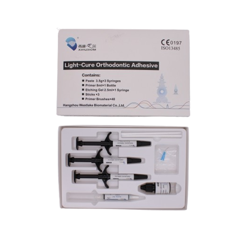 Изображение Лайт кью / Light cure standard kit адгезив ортодонтический для фиксации брекетов светового отверждения набор : паста 3,5 грх3, праймер 8мл, протравка 2,5 мл Е21-11